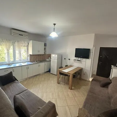 Apartament Giorgio Saranda